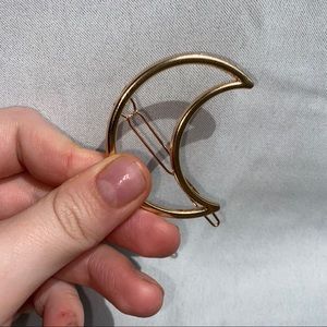 1 Piece Cute Gold Moon Shaped Hair Pin